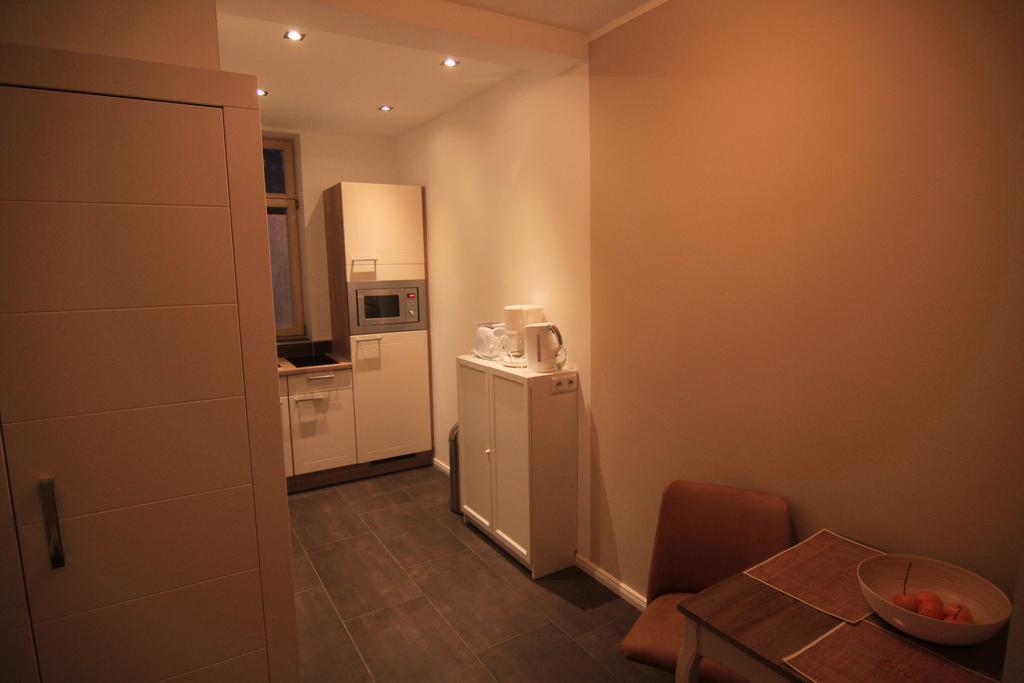 City Apartments エアフルト 部屋 写真