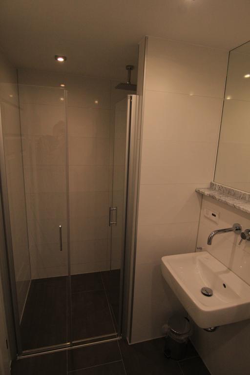 City Apartments エアフルト 部屋 写真